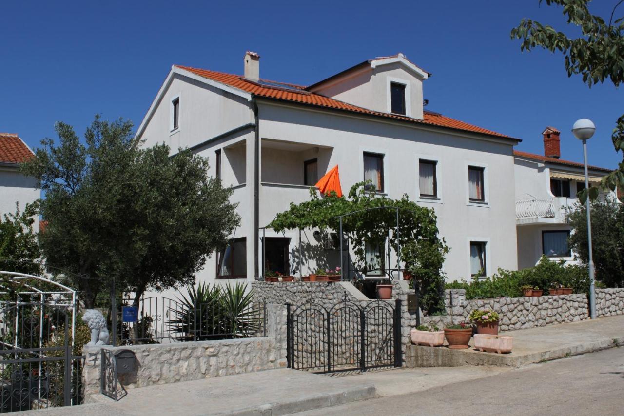 Apartments With A Parking Space Mali Losinj Luaran gambar