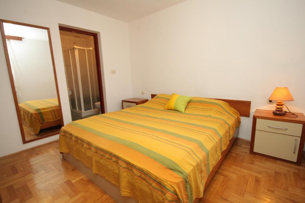 Apartments With A Parking Space Mali Losinj Luaran gambar